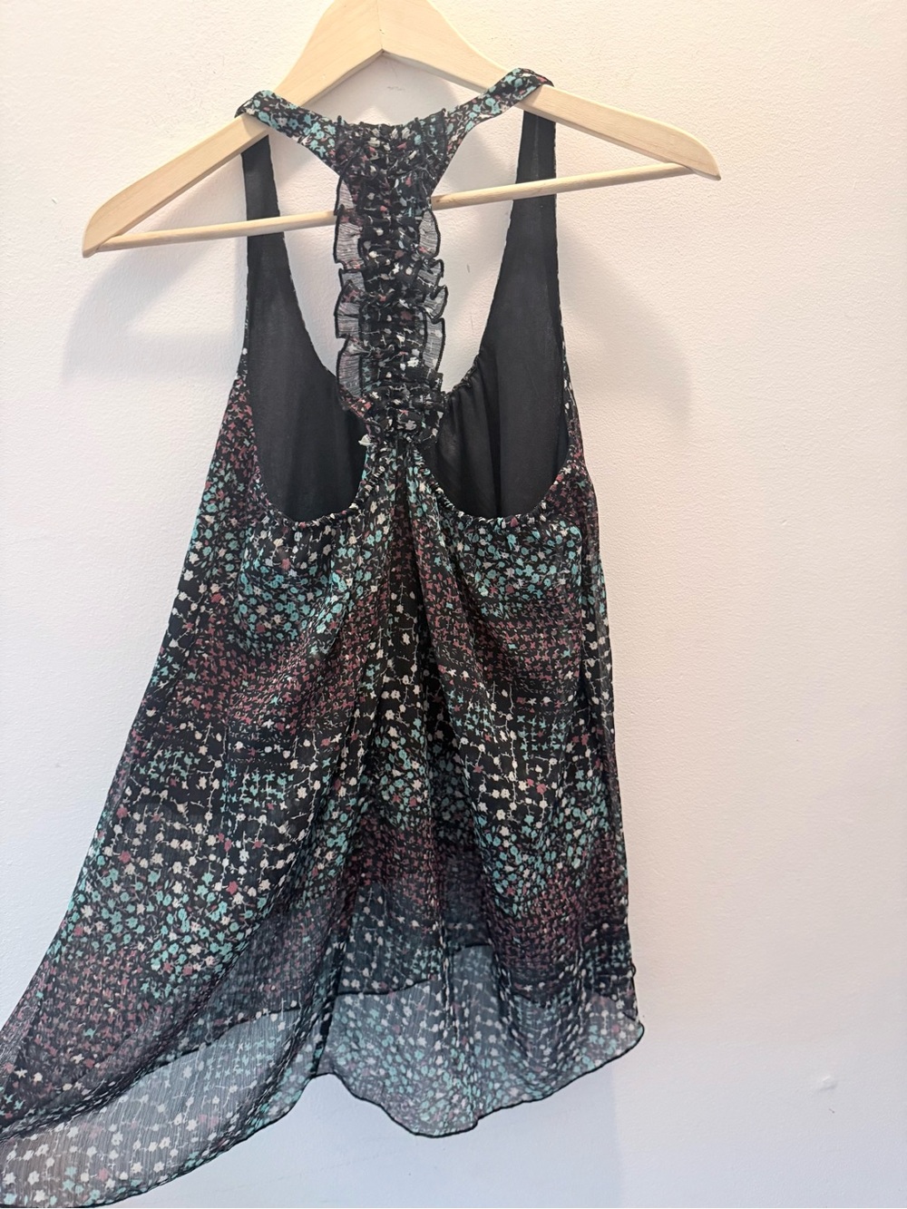Myth Halter Tank - Picture 5 of 7